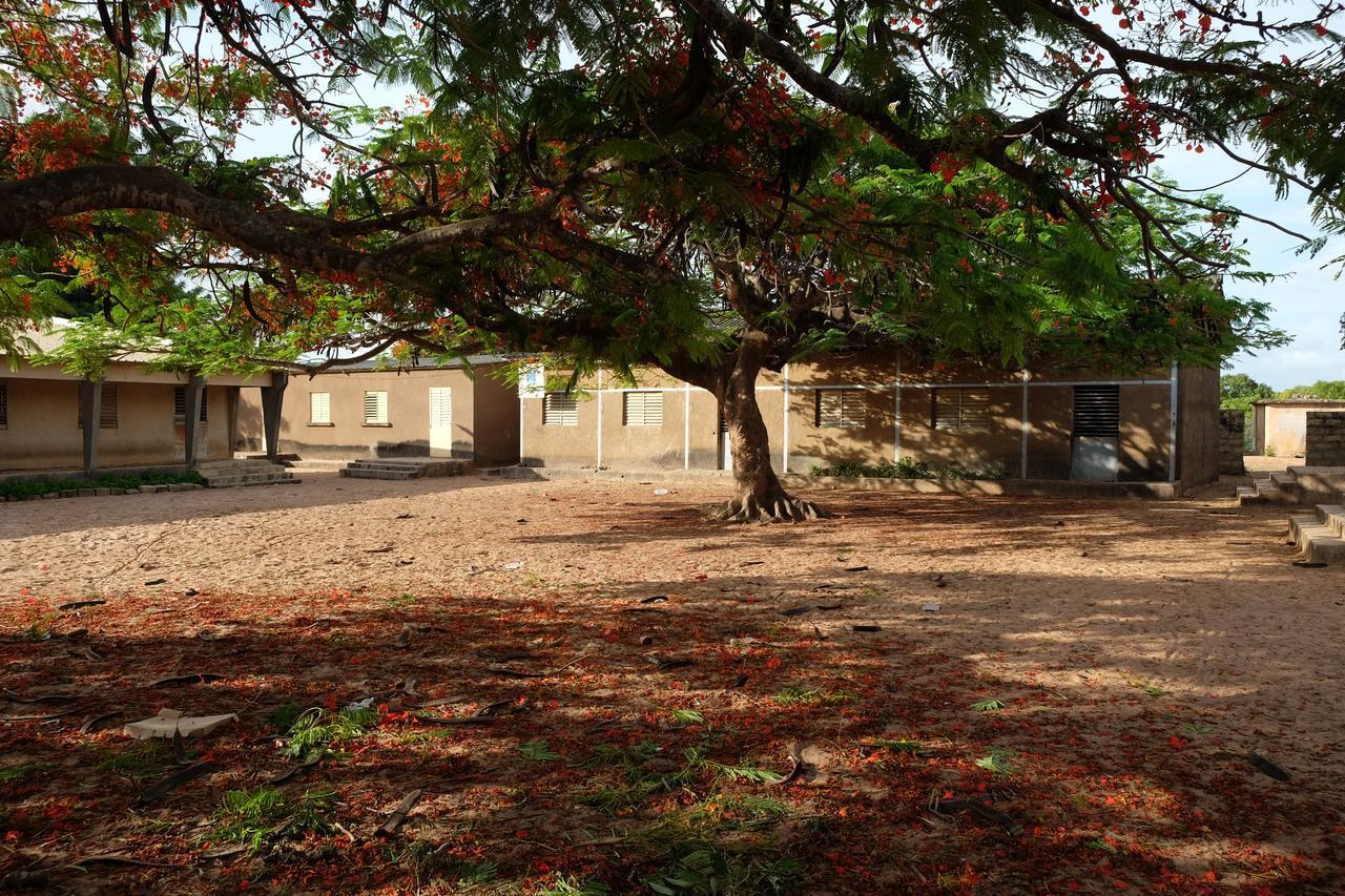 Centre Touristique Et Culturel Casamance Guest House Diakene Ouolof Eksteriør bilde
