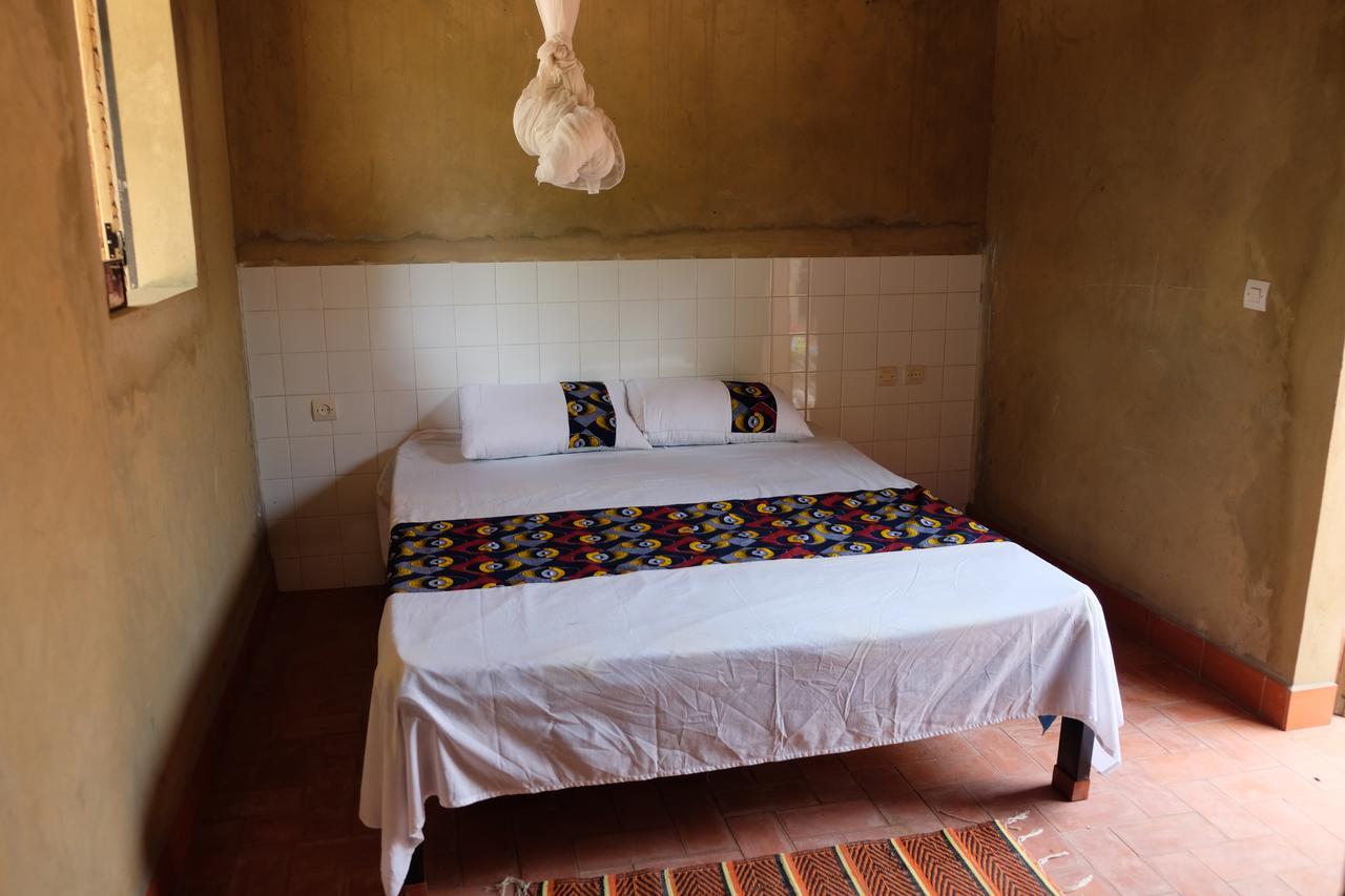 Centre Touristique Et Culturel Casamance Guest House Diakene Ouolof Eksteriør bilde