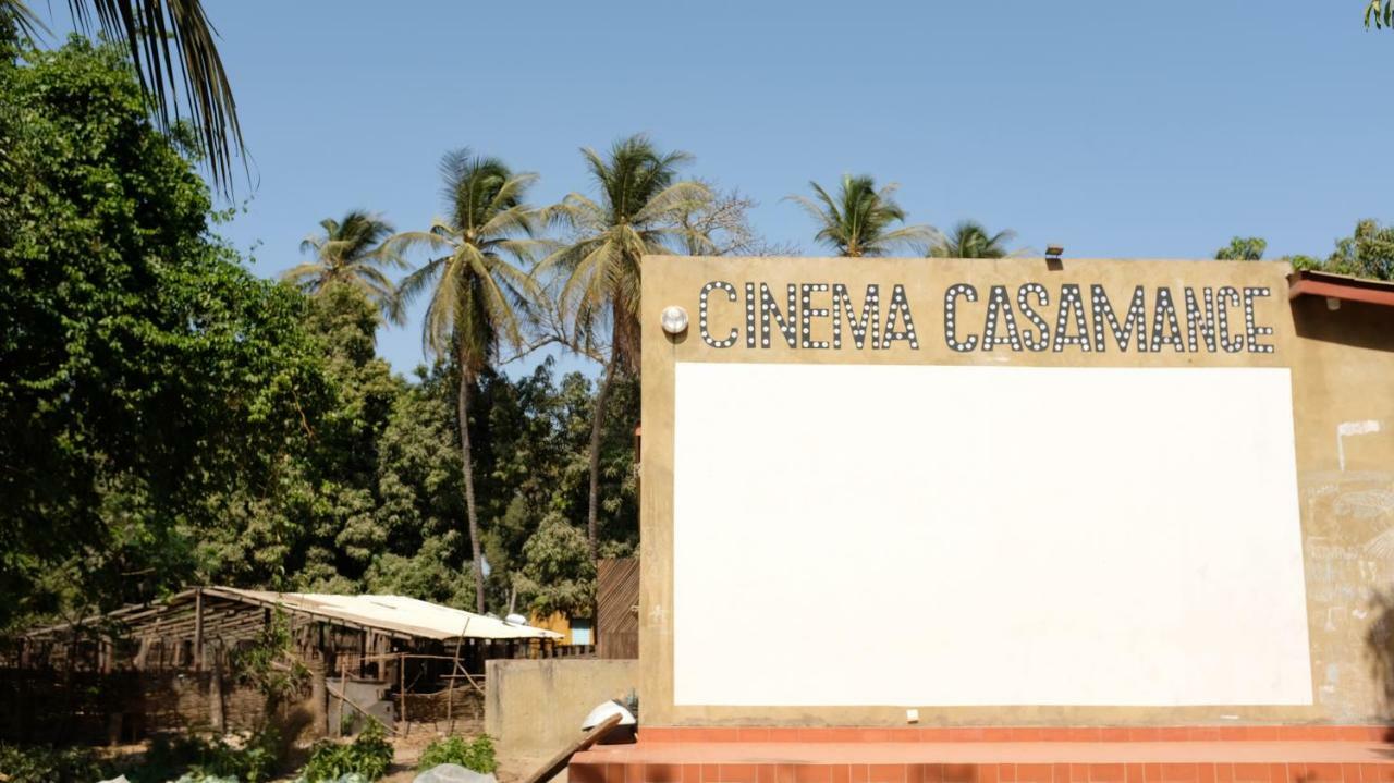 Centre Touristique Et Culturel Casamance Guest House Diakene Ouolof Eksteriør bilde